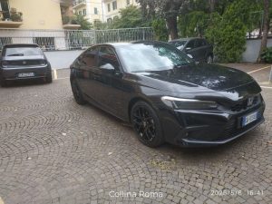 Honda Civic 2.0 Sport eCVT